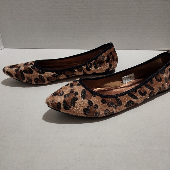 🌅JC Penney Animal Print Slip on Women's Shoes - Picture 9 of 14